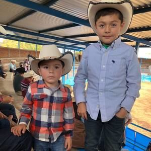 Meet your Posher, J manuel